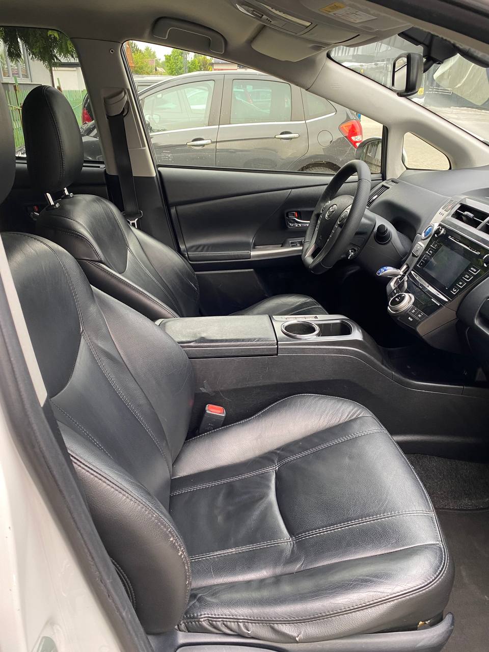 Toyota Prius Plus